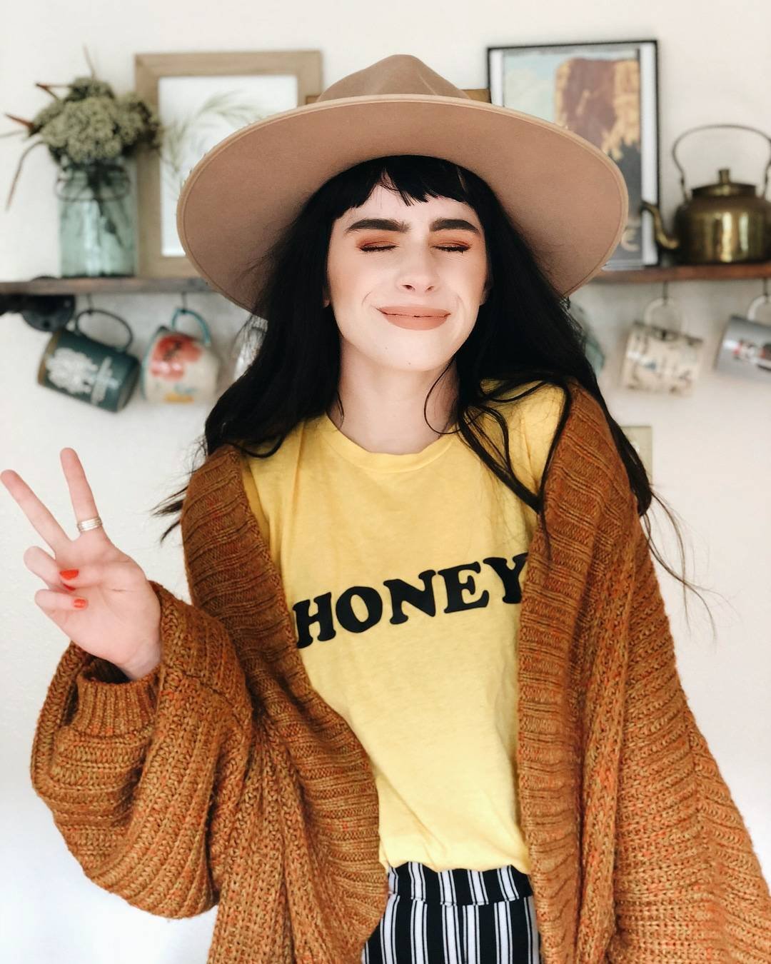 Honey - Boyfriend Tee